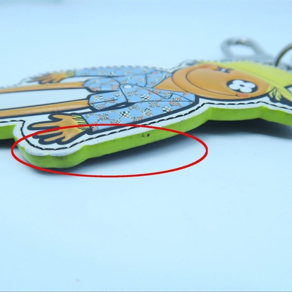 LOUIS VUITTON SHW Bag Charm Keychain Accessories MP2922 Yellow Brown Scarecrow - Picture 12 of 16